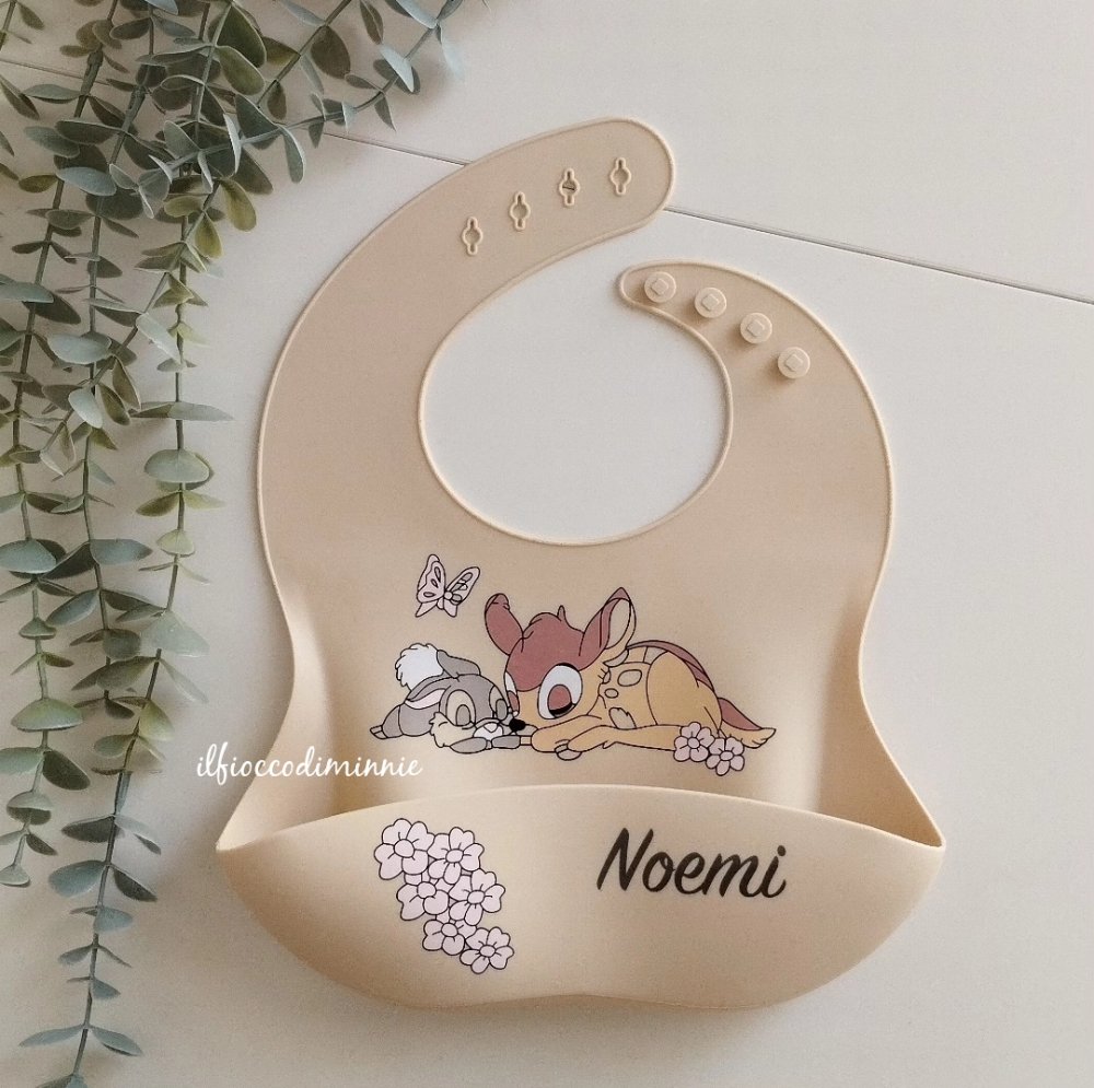 Bavaglino in silicone con stampa Bambi e Tamburino personalizzabile con nome