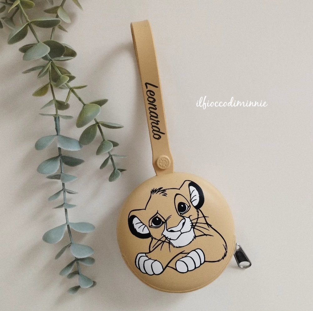 Custodia in silicone SIMBA, personalizzabile con nome, astuccio personalizzato per catenella e ciuccio