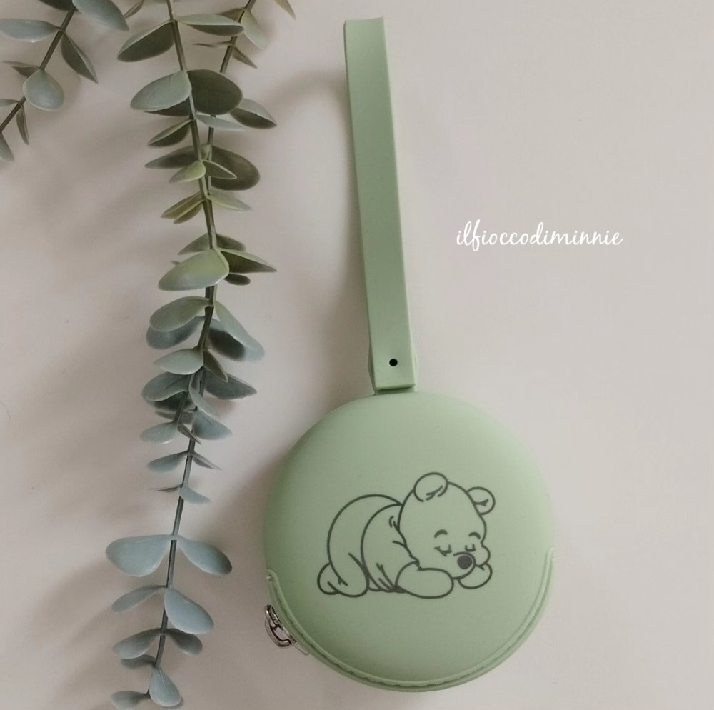 Custodia CLAIRE in silicone,  VERDE SALVIA, personalizzabile