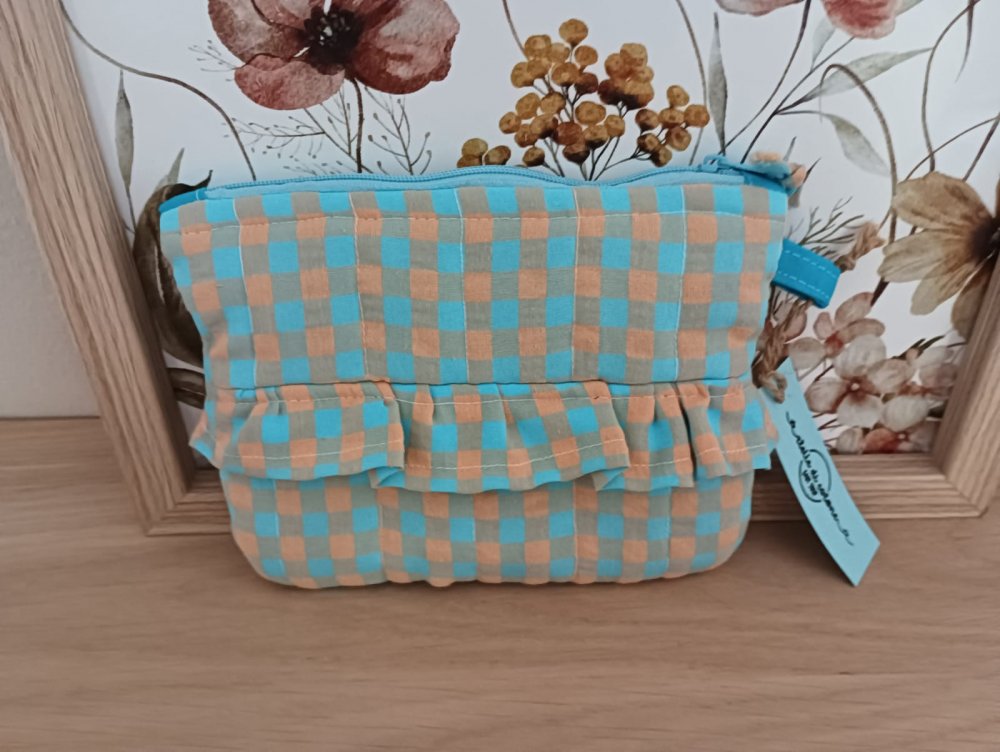 Astuccio trousse con ruches