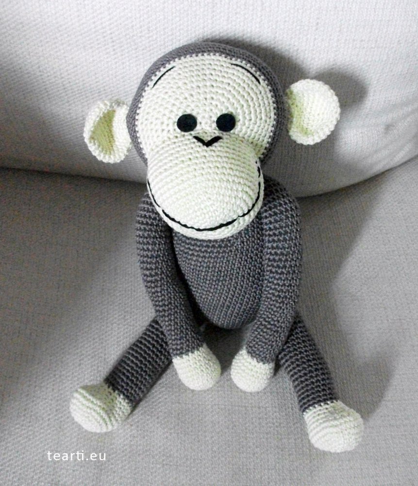 Ernesto, la scimmietta amigurumi. Idea regalo per bambini.