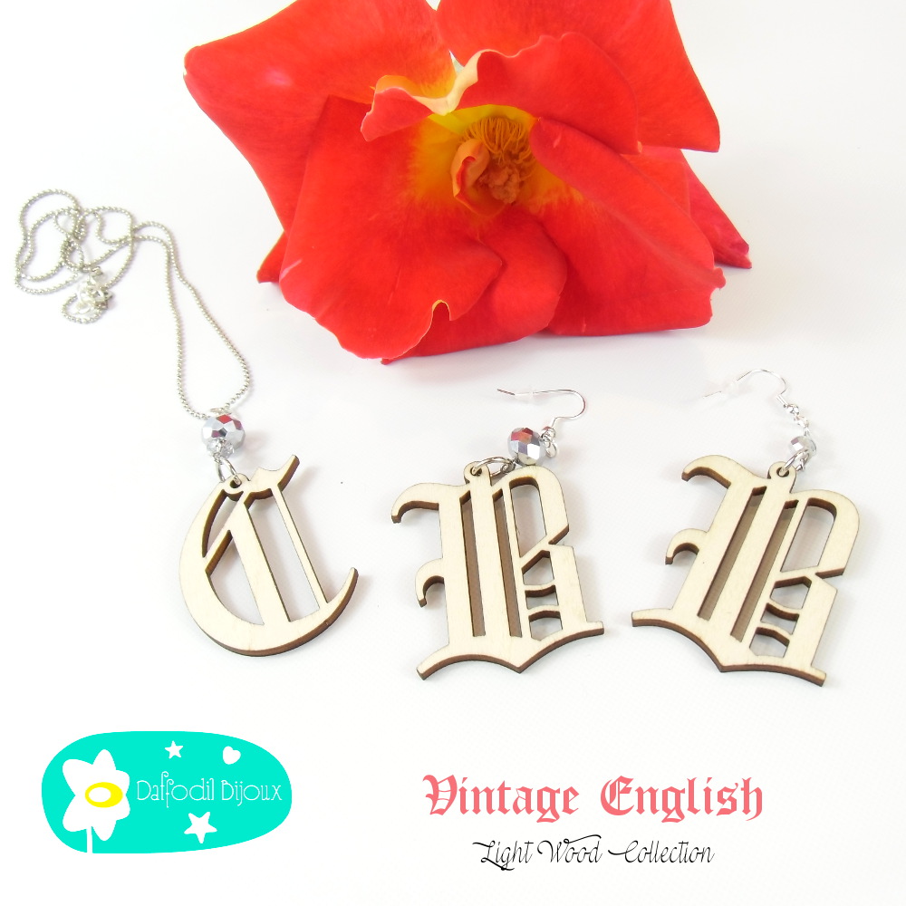 Collana neomamma con Iniziale del Bimbo Vintage English