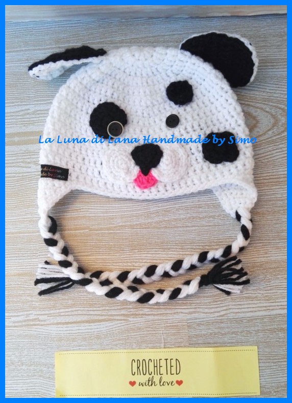 Cappellino uncinetto per bimbo o bimba a forma di Dalmata