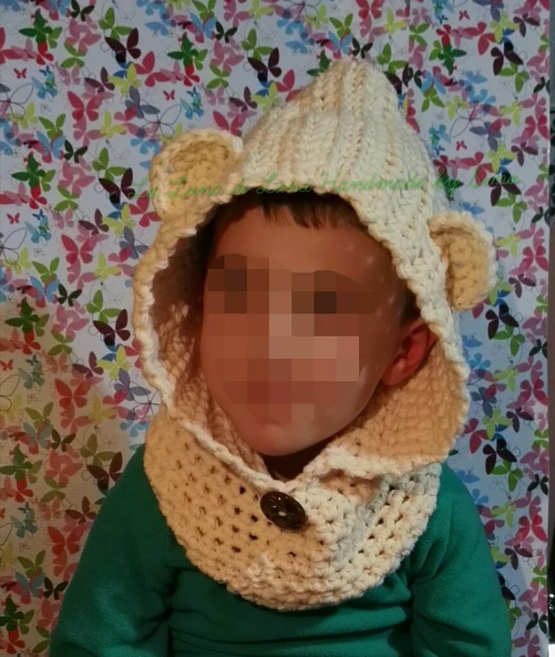 Cappuccio uncinetto a forma di orsetto con scalda collo per bambino o bambina