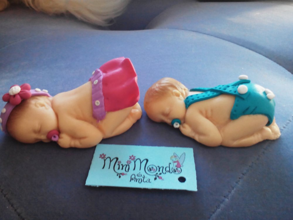 Bimbi neonati creati a mano personalizzati