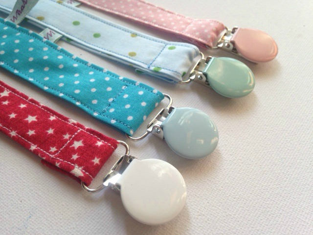 Porta ciuccio in cotone a righe e pois, vari colori, clip in metallo nickel free