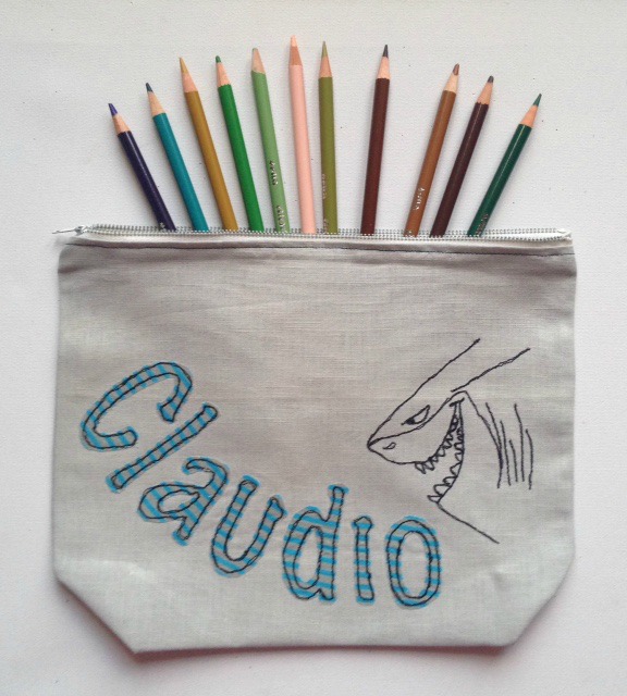 Astuccio bambino con lo squalo Bruto di 