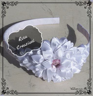 Cerchietto con fiori di stoffa in tecnica Kansazhi