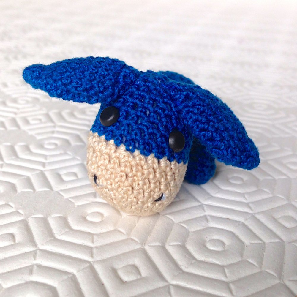 Baby asinello Ih Oh blu amigurumi, fatto a mano all'uncinetto