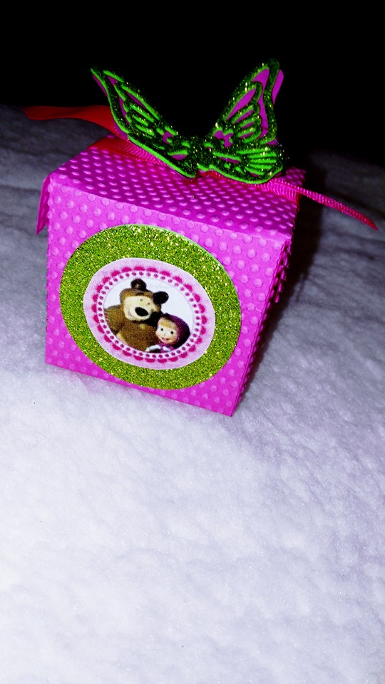 Scatolina Masha con marshmallow