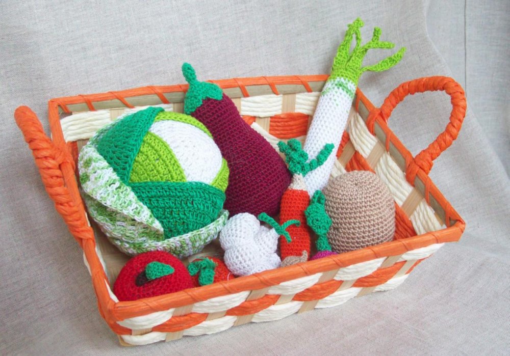 Morbida frutta e verdura Amigurumi con cestino