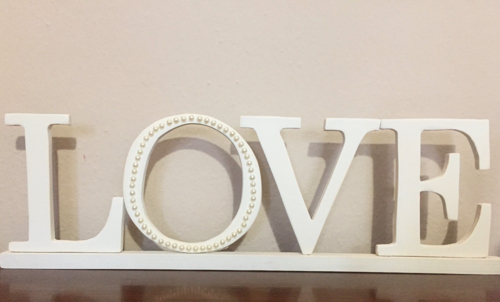 Scritta in legno Love
