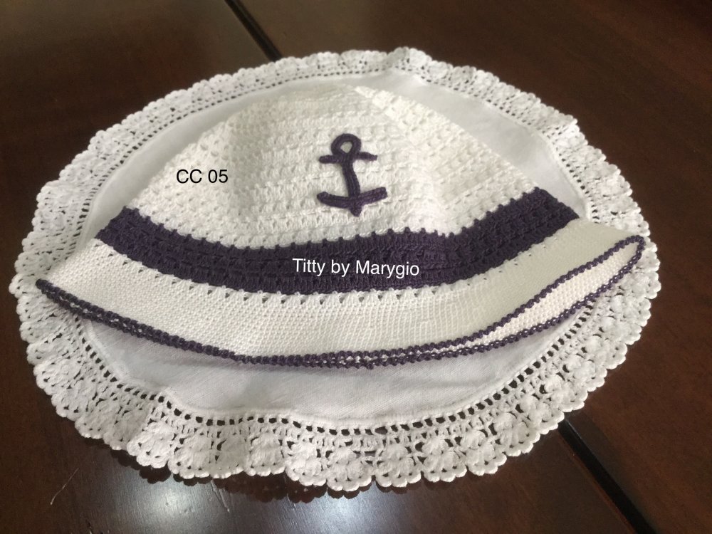 Cappellino in cotone uncinetto
