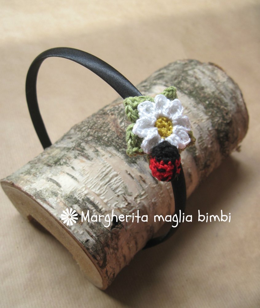 Cerchiello capelli  margherita  e coccinella -  fatte a mano - uncinetto - idea regalo bambina