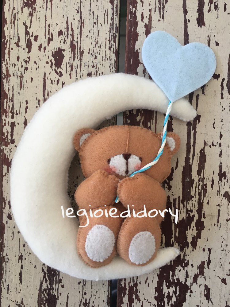  Bear on the moon