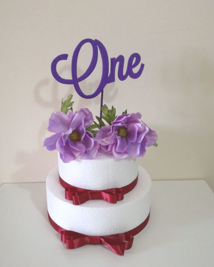 Caketopper in legno primo compleanno