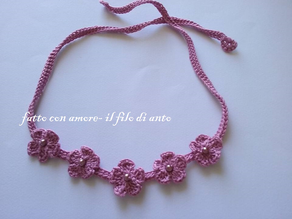 Fascia per capelli con fiori