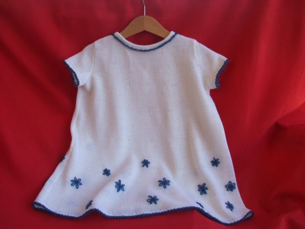 vestito in maglia ricamato abito bimba 