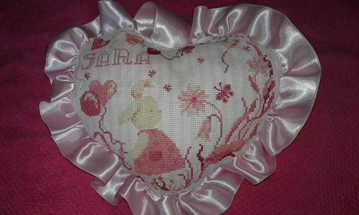 Fiocco nascita ricamato punto croce