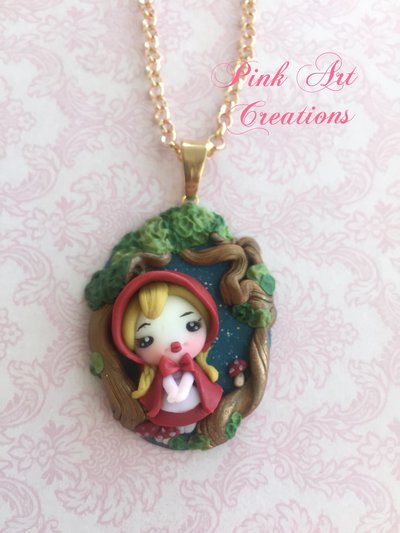 Collana ciondolo Cappuccetto Rosso 