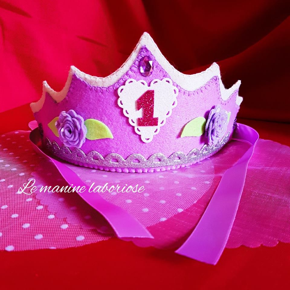 Coroncina in feltro per compleanno