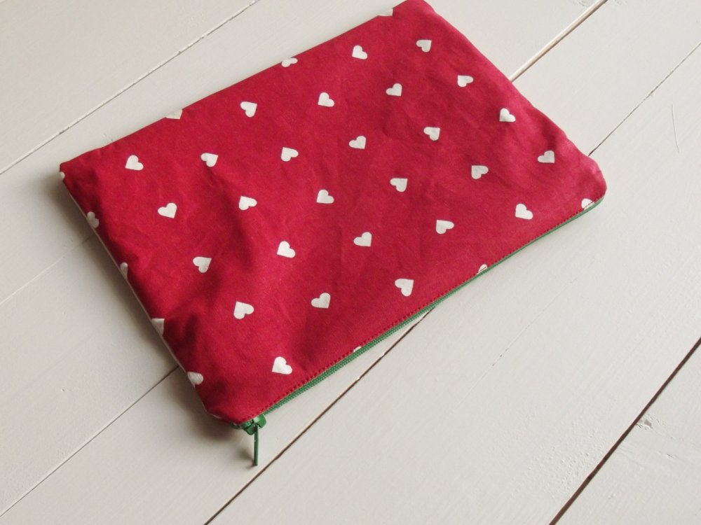 pochette di tessuto ROSSA