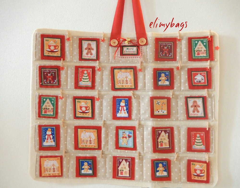 Calendario dell'avvento di Natale stile patchwork da appendere