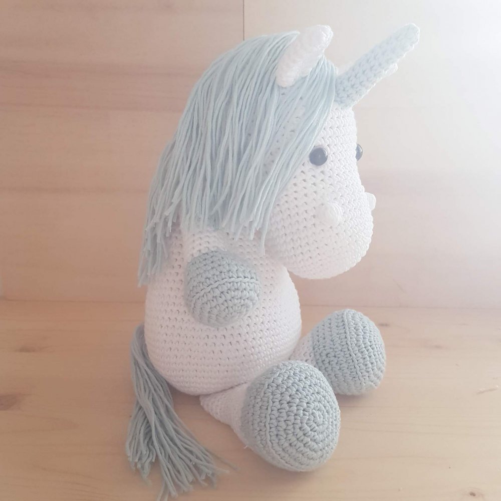 Bianchito amigurumi unicorno.