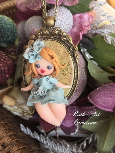 collana ciondolo doll