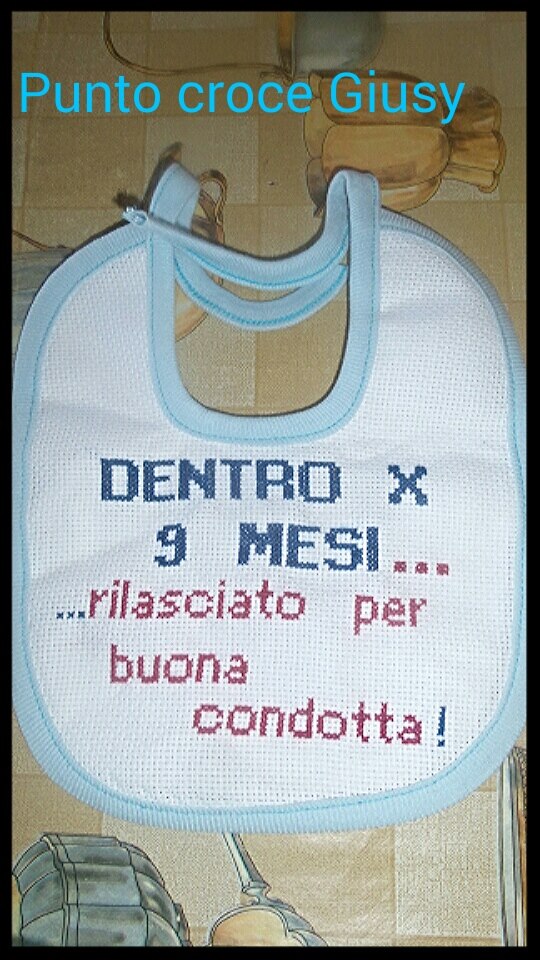 Bavaglino punto croce