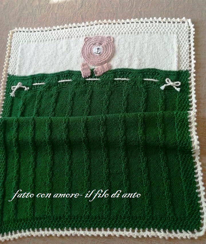 Copertina culla in pura lana 100%  con orsetto