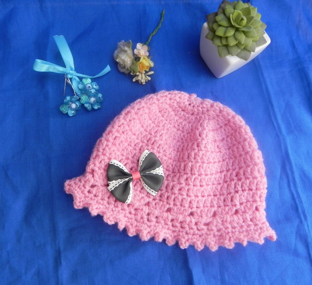 Cappellino neonata in lana bebè