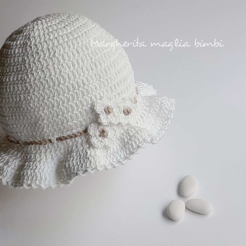 Disgust petticoat Massacre Cappello bambina/cappellino neonata Battesimo - cotone bianco con  fiorellini - uncinetto
