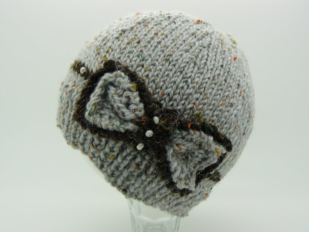 Berretta di lana grigio e marrone per neonato