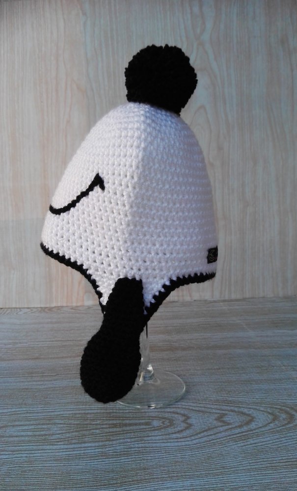 Cappello per bimbo, fatto ad uncinetto, in lana, ispirato a Snoopy
