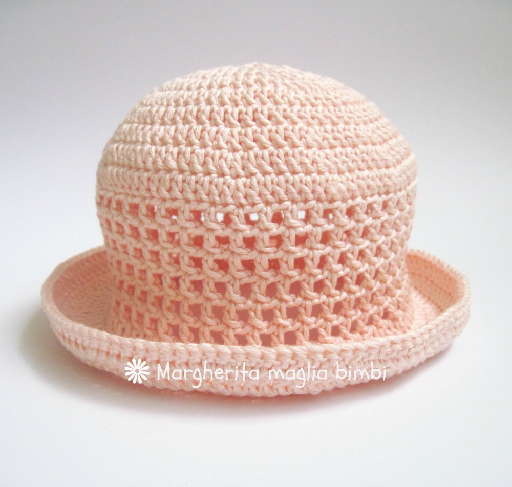 Cappello/cappellino cotone rosa pesca con tesa e trafori -  neonata/bambina - uncinetto - Battesimo