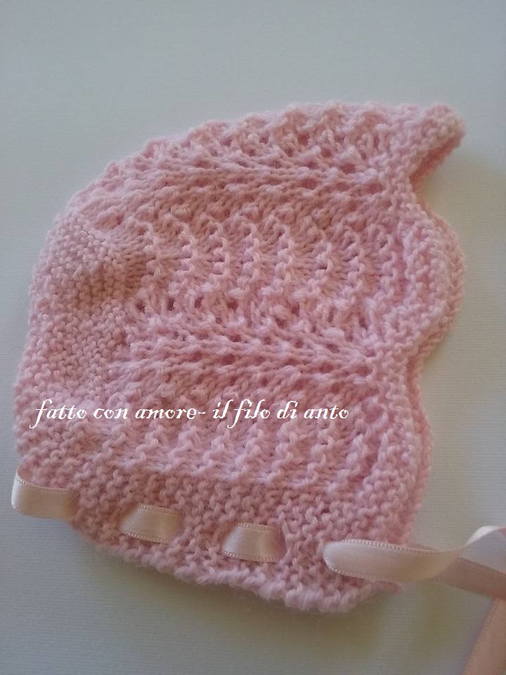Cuffia neonata in rosa 